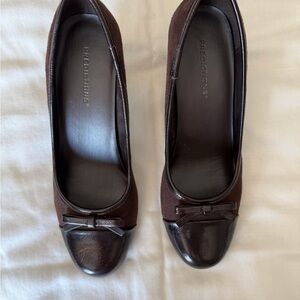 Predictions Women's Brown Pumps